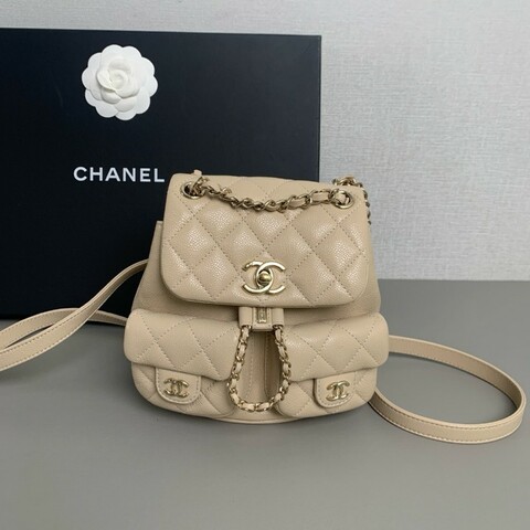 Chanel香奈兒 25P duma米色金扣荔枝皮小號青蛙雙肩包 98新✨️