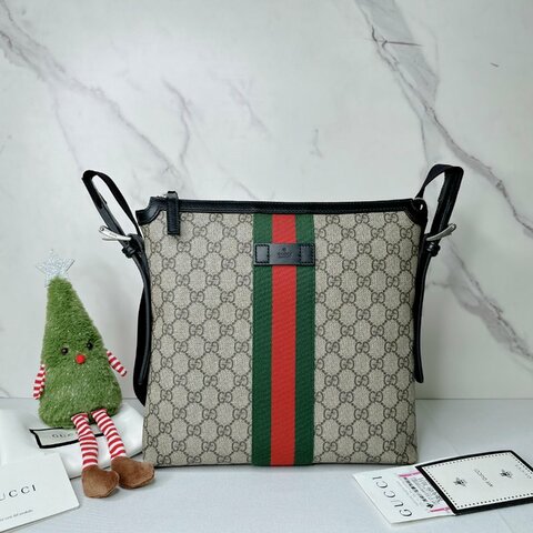 GUCCI 紅綠織帶斜背包