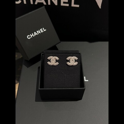 98♥️Chanel經典雙C水鑽耳釘