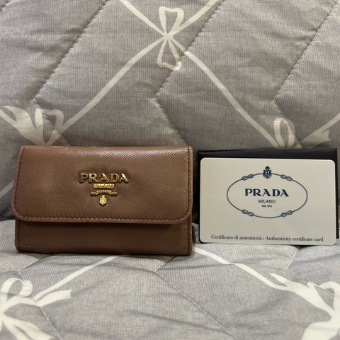 Prada 鑰匙包 卡包 卡夾 零錢包 配件