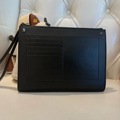 Valentino 牛皮手拿收納包 黑色