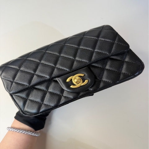 CHANEL｜經典金球款 CF20