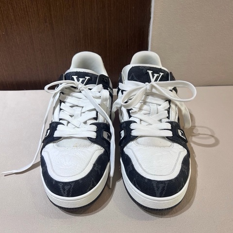 lv 路易威登 Trainer 牛仔 熊貓  壓紋印花 低幫 碼數41碼