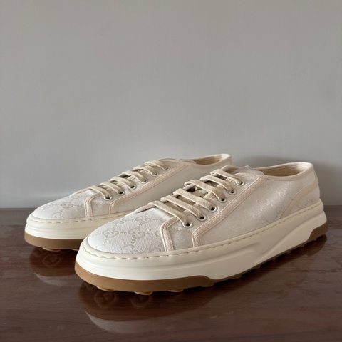 Gucci Tennis Trek Size 8