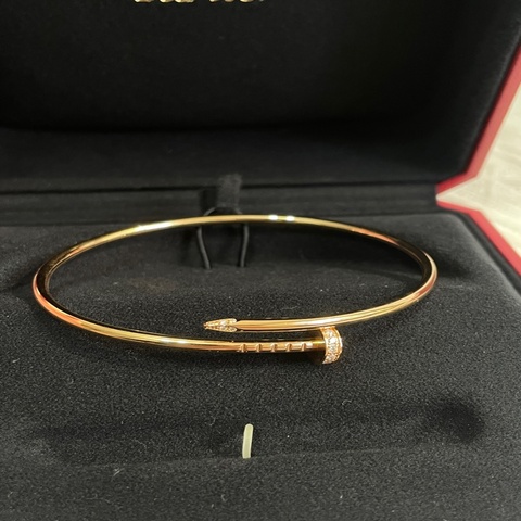 Cartier 卡地亞窄版頭尾鑽釘子玫瑰金手鐲#18