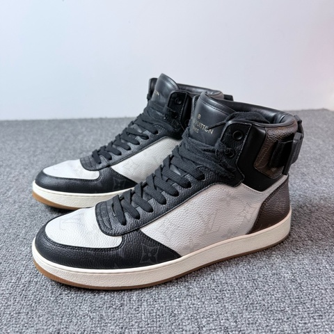 Louis Vuitton 路易威登 LV Rivoli 老花 白棕黑 休閒板鞋 中幫/尺碼：39.5碼 5.5碼
