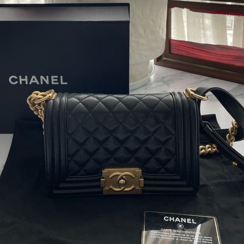 香奈兒/Chanel 黑金荔枝紋小號Leboy單肩包 29開