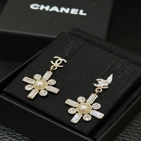 Chanel香奈兒耳飾 珍珠耳釘（閒置未使用）
