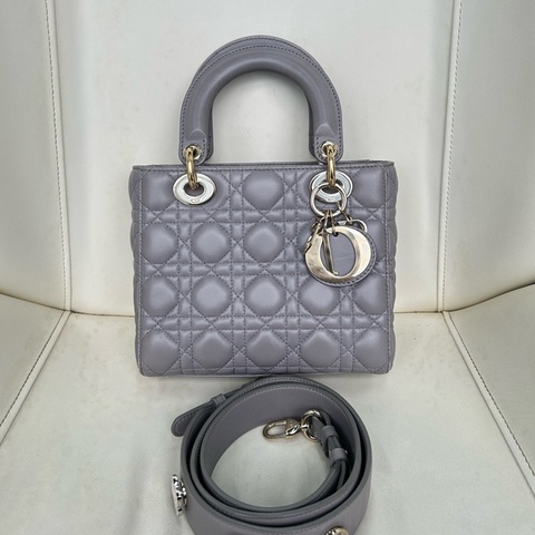 Dior迪奧灰色羊皮金扣四格戴妃包 17年編碼 徽章肩帶 原始成色