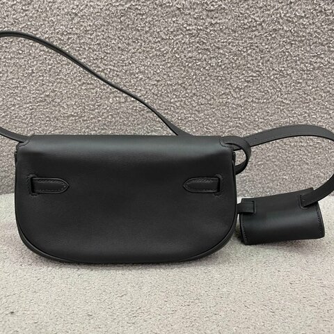 Hermès Kelly Moove 黑色 Swift皮 金扣