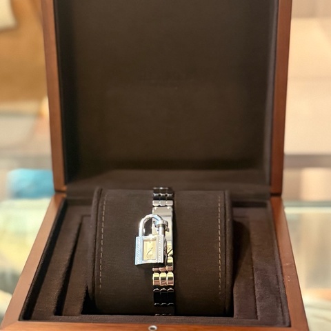 Kelly diamond watch