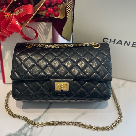 Chanel 香奈兒 經典黑金2.55 中號  復古牛皮 質感好還耐用 萬年經典款  尺寸：24*14*8
