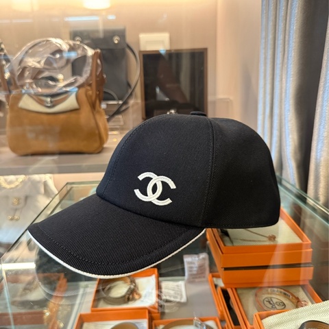 經典鴨舌帽