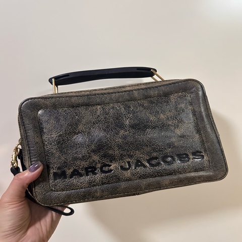 Marc Jacobs The Box 23
