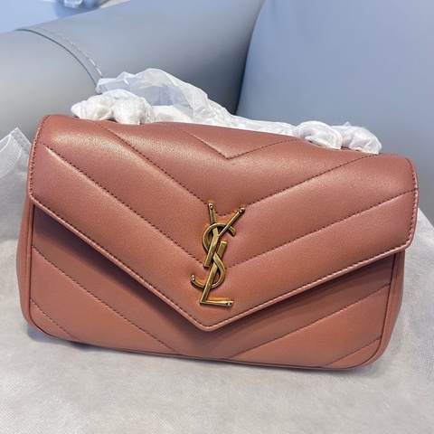 ysl聖羅蘭/Saint laurent  LOULOU小號 奶茶金色羊皮 99新 25年編碼