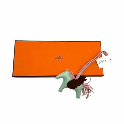 【美收精品】 Hermès Rodeo Pegase PM 薄荷綠飛馬吊飾  C-952【隔月月中將轉賣至日本 上架期限30天】