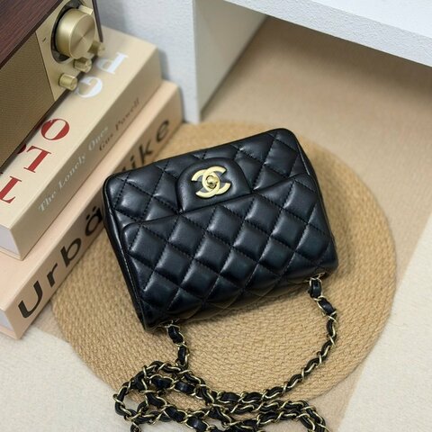🏷️Chanel 香奈兒．經典方胖 淡金扣 芯片款