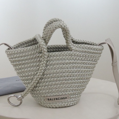 99新Balenciaga巴黎世家 Ibiza菜籃子mini 尺寸29*14*12 配件防塵袋