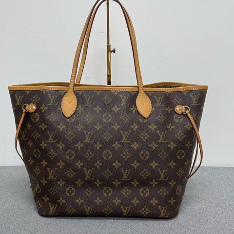 LV 路易威登 NF中號米色內里. 無子袋