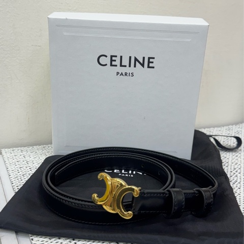 Celine經典黑色細版皮帶