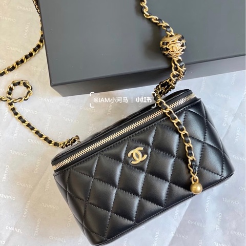 #閒置帶膜✨ #全配🈶購證 香奈兒黑金核桃金球長盒子