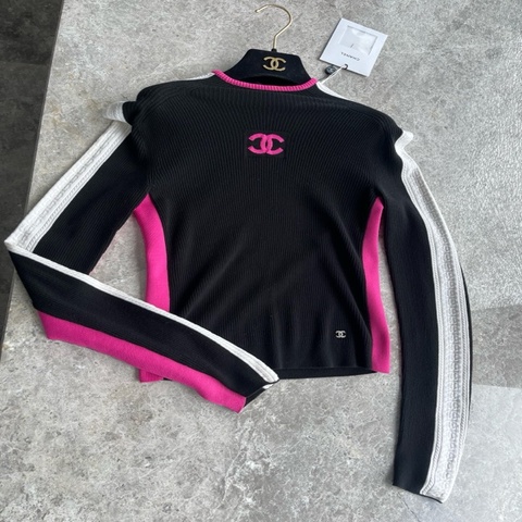 Chanel23N滑雪季黑粉打底长袖fr34~~