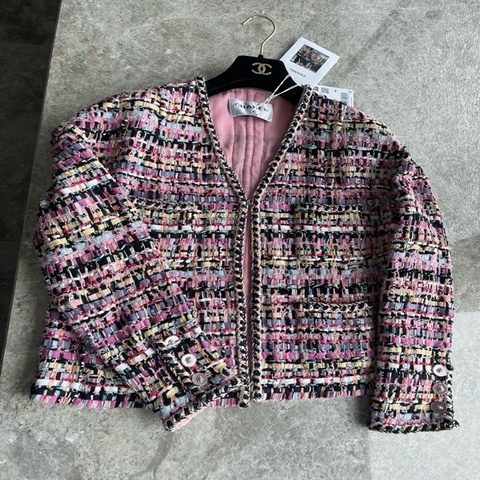 Chanel 22p紫色马赛克外套fr40~~
