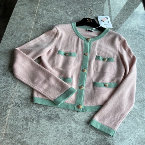 Chanel24C粉绿针织开衫fr38~~
