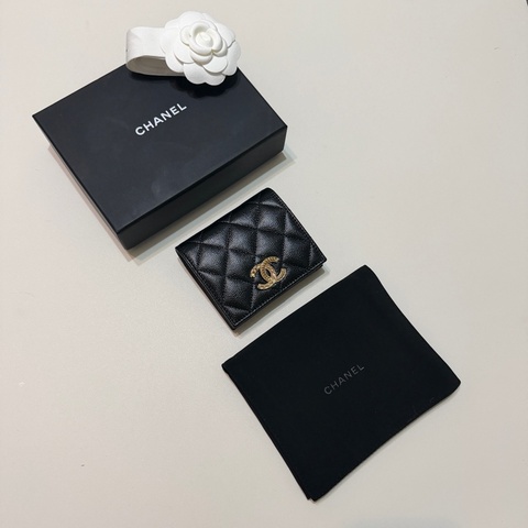 914intheair 『閒置新』Chanel 25b復古復刻大LOGO對開短夾