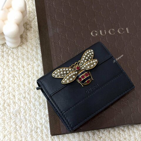 JS0066-gucci黑色牛皮水鑽蜜蜂下蓋4卡短夾