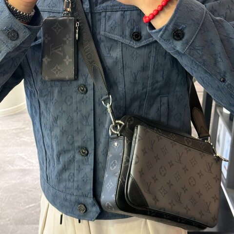 LV Trio 郵差包