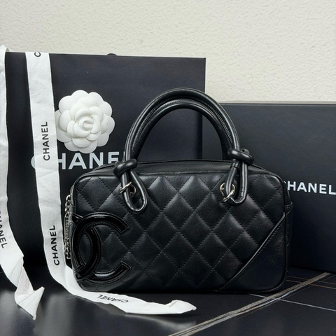 香奈兒Chanel 康鵬系列 mini保齡球枕頭包手提包 黑色