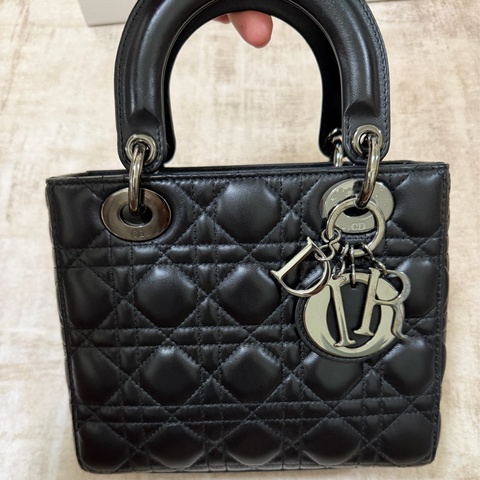 全配件購證 Dior 黛妃包黑銀