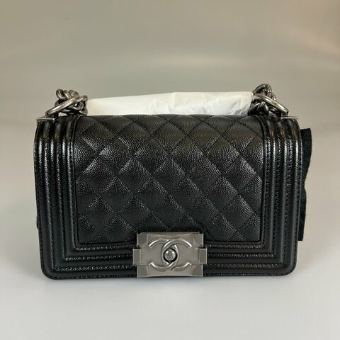 全新品 CHANEL BOY20側肩包 黑荔枝銀扣 A67085/晶片款