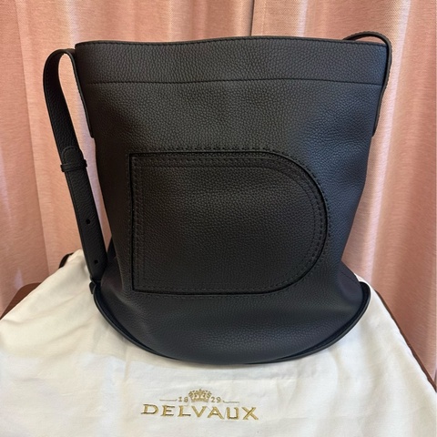 Delvaux Pin Daily Surpiqué GM 黑色