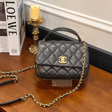 CHANEL CF郵差包 黑羊皮 保卡款28開