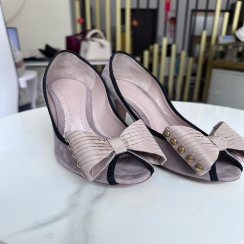 Chloé 蔻依 意大利原產 37碼 成色准新。