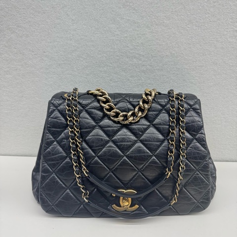 Chanel 香奈兒孟買系列翻蓋肩背包Paris-Bombay Large Pondicherry Flap Bag
