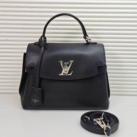 LV路易威登LOCKME EVER手提包斜挎包 芯片款