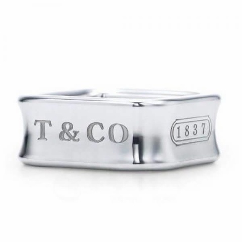 Tiffany & co 1837 方戒