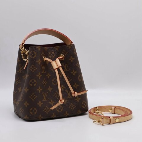 LOUIS VUITTON Neonoe BB 水桶包