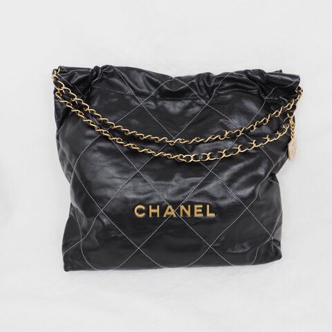 CHANEL 22 Bag 黑金 中號晶片款