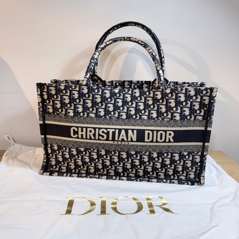 DIOR✨BOOK TOTE 經典刺繡托特包手拿包購物包寵物包