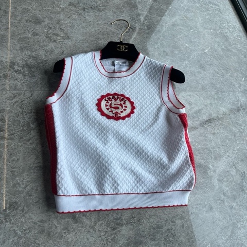 Chanel 23C黑红拼色针织背心fr34