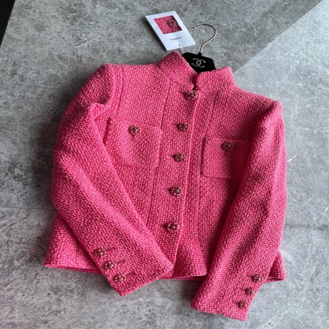 Chanel 22k玫红色粗花呢外套fr34