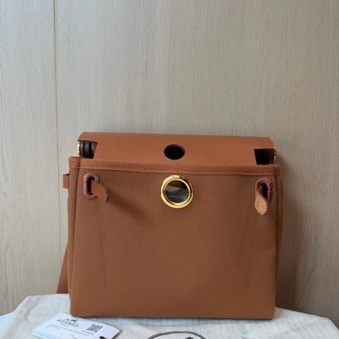 Hermes愛馬仕herbag mini帆布斜挎包福寶棕金扣