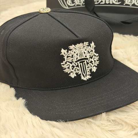 Chrome Hearts 寶箭帽