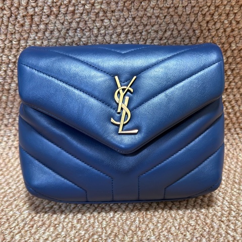 YSL聖羅蘭 loulou小號藍色全皮金扣方胖子 ，尺寸19×14×7 附件🈚