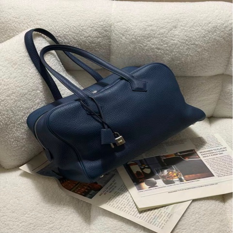 Hermes Victoria 35 Deep Blue