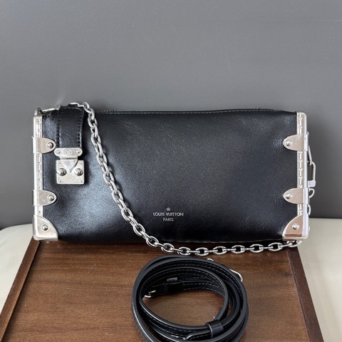 Louis Vuitton 路易威登 LV 黑銀全皮Slim Trunk橫版谷愛凌尺寸23×12